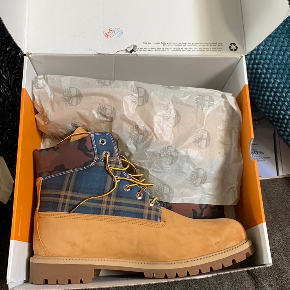 TIMBERLANDS BRAND NEW IN BOX